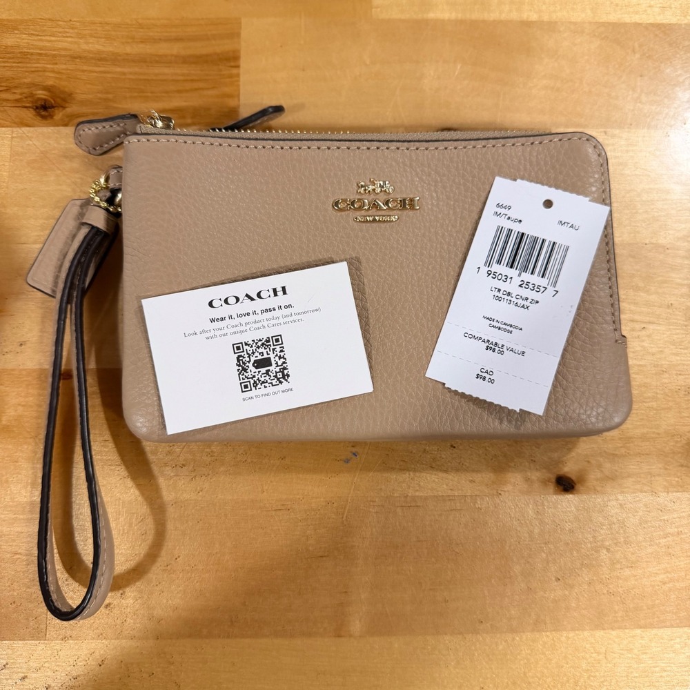 Coach Double Corner Zip Wristlet in refined pebble leather Taupe (Style No 6649)